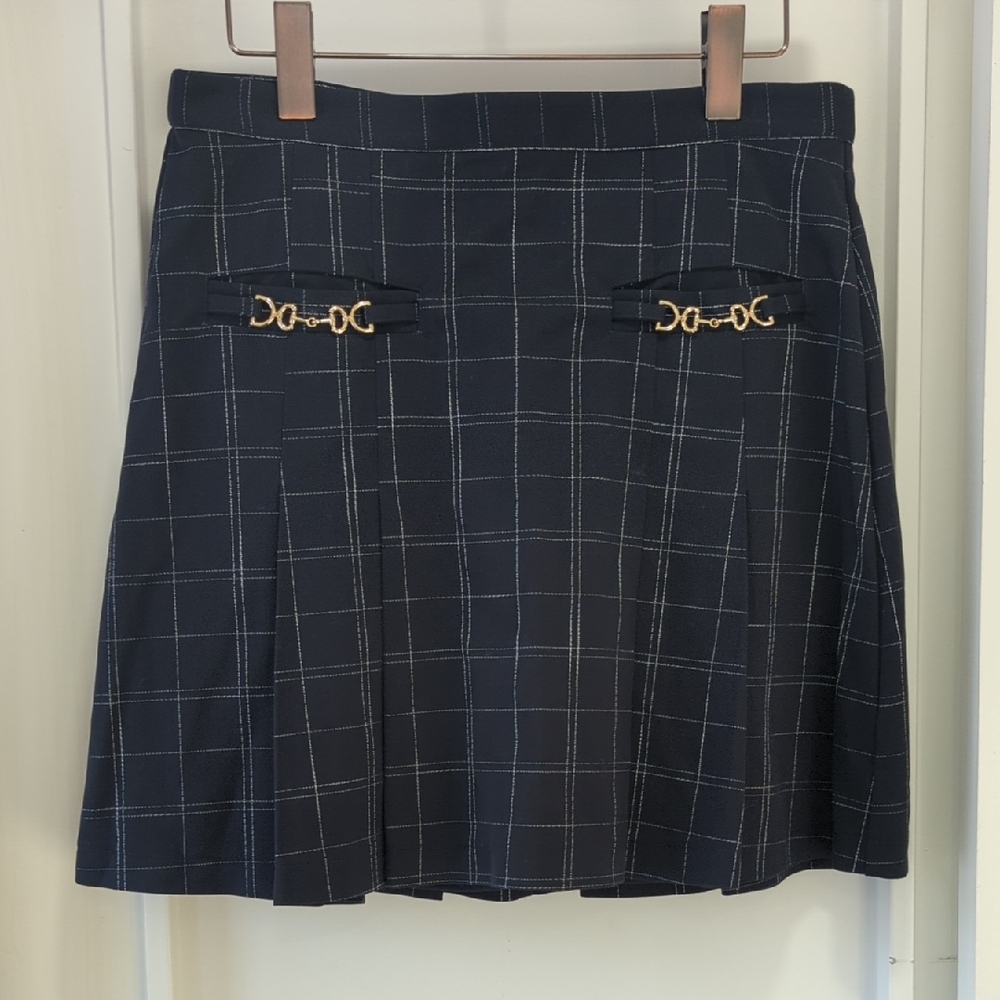 Ann Taylor Navy Plaid Mini Skirt with Gold Accents And Front Pockets Size Small